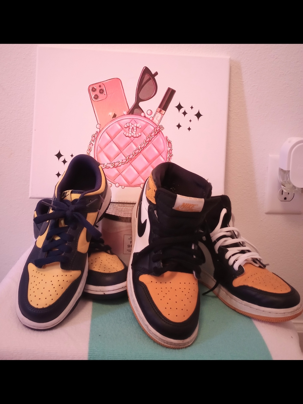 Nike Women's  High Top Sneakers In Yellow and Black, Low Dunks Are Yellow And Bl